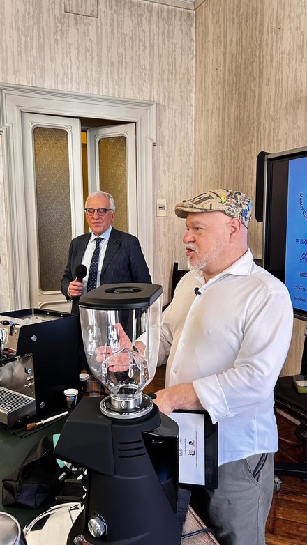 master-coffee-grinder-championship (2).jpeg